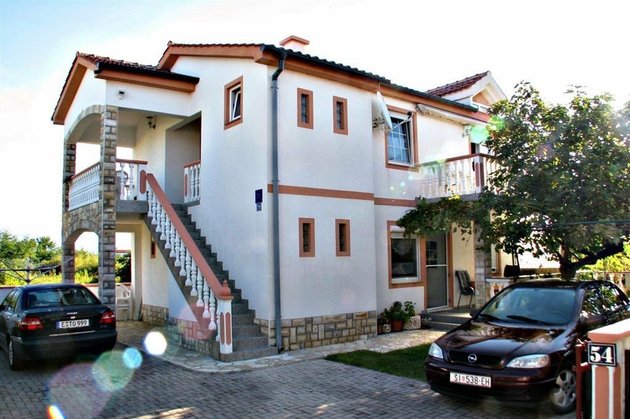 Apartments Galic نين المظهر الخارجي الصورة
